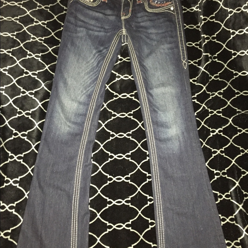 BRAND NEW rock revival jeans - Picture 3 of 3